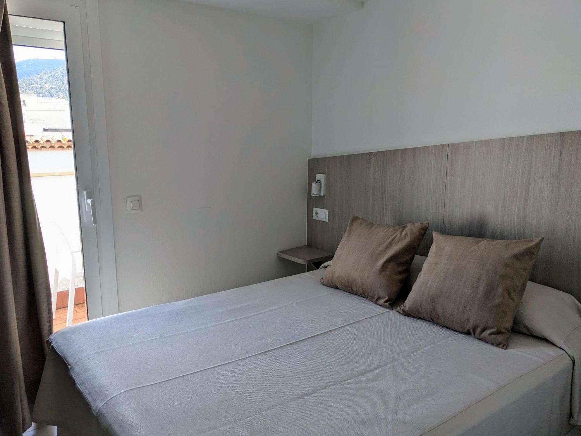 Capri Hotel 2*