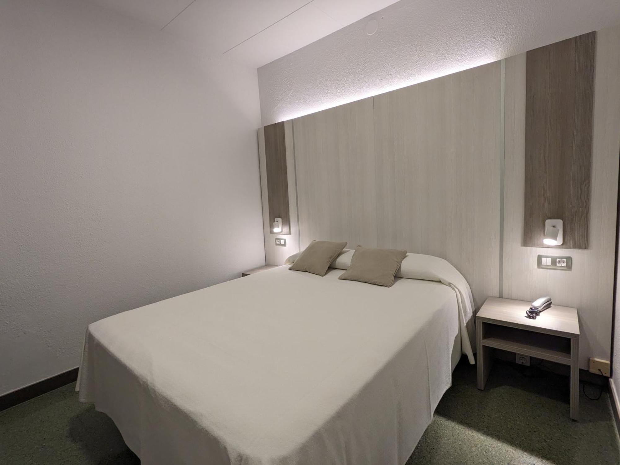 Capri Hotel 2*